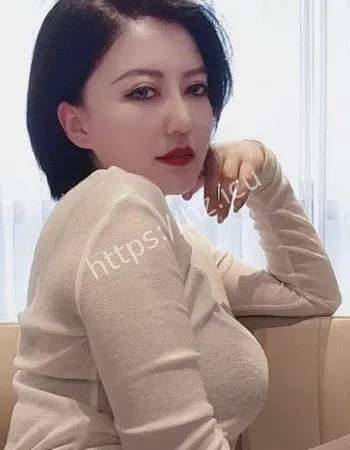 褚楚